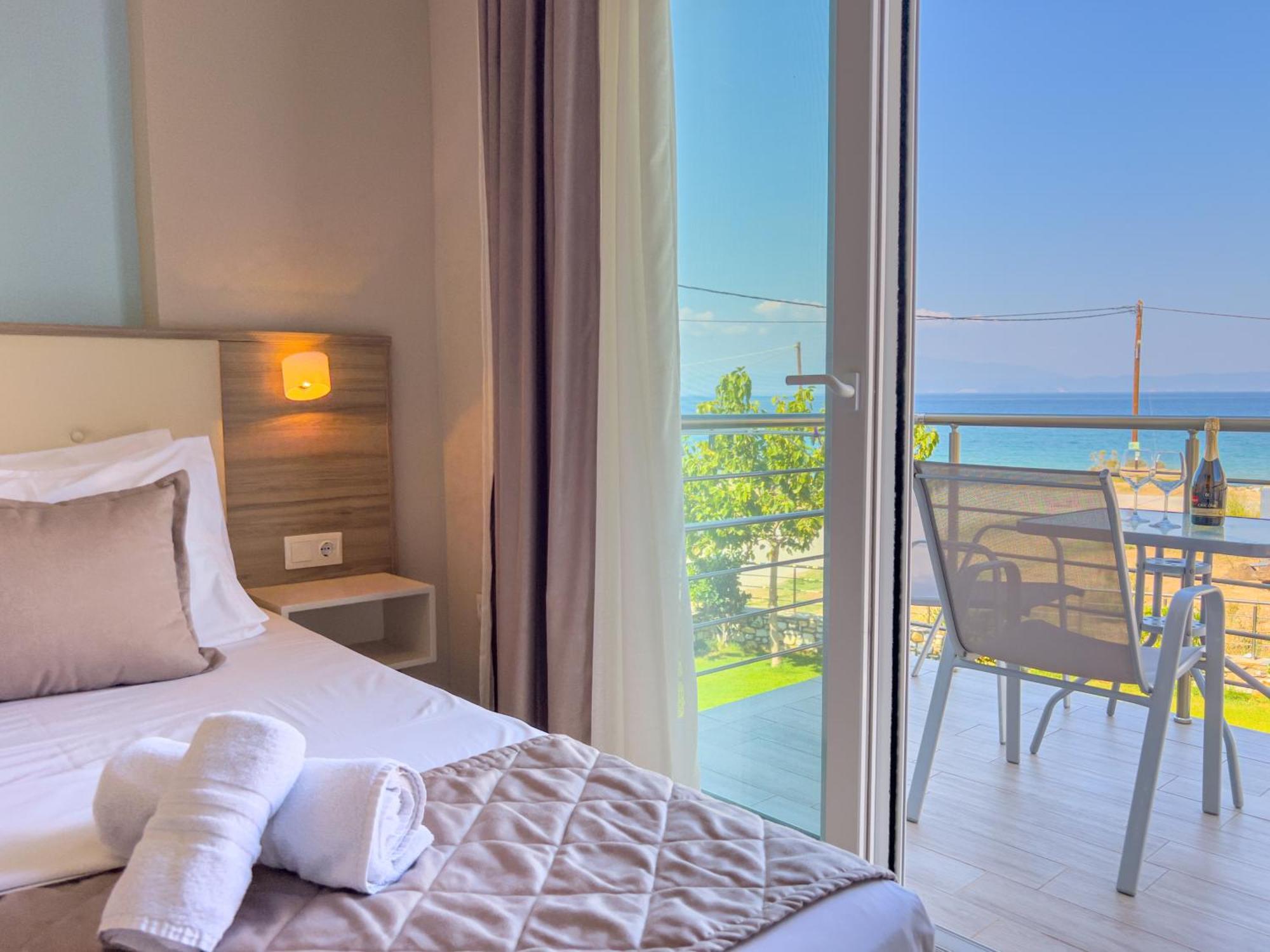 Yalos Beach Maisonettes Skala Sotiros Exteriör bild