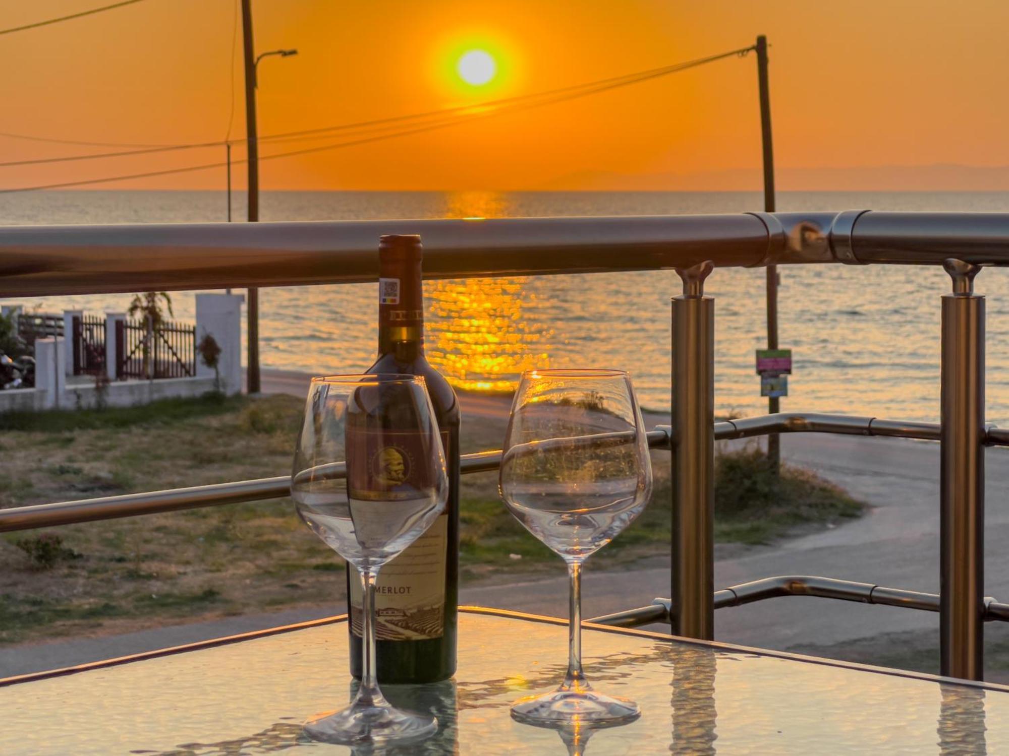 Yalos Beach Maisonettes Skala Sotiros Exteriör bild