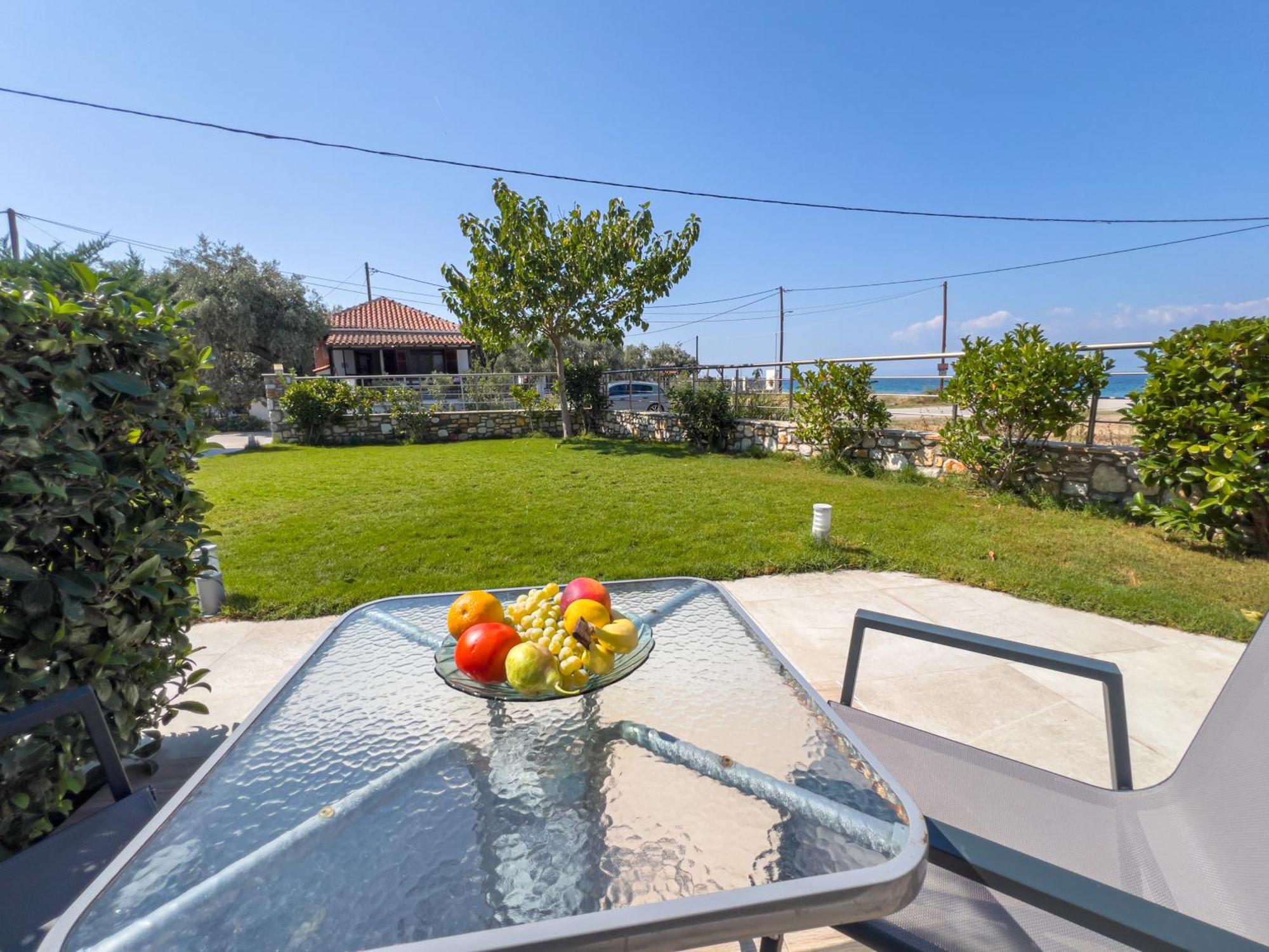 Yalos Beach Maisonettes Skala Sotiros Exteriör bild