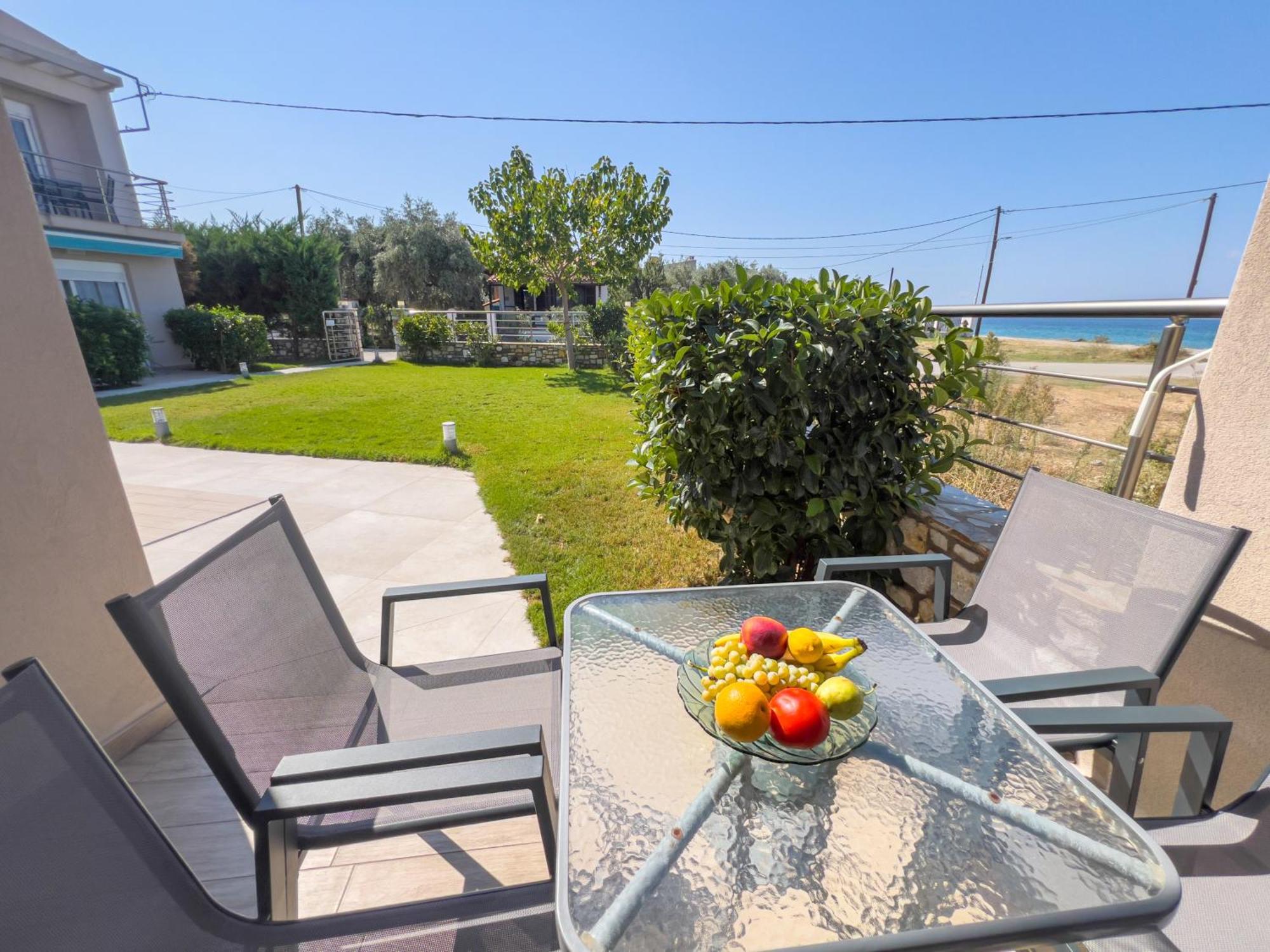 Yalos Beach Maisonettes Skala Sotiros Exteriör bild